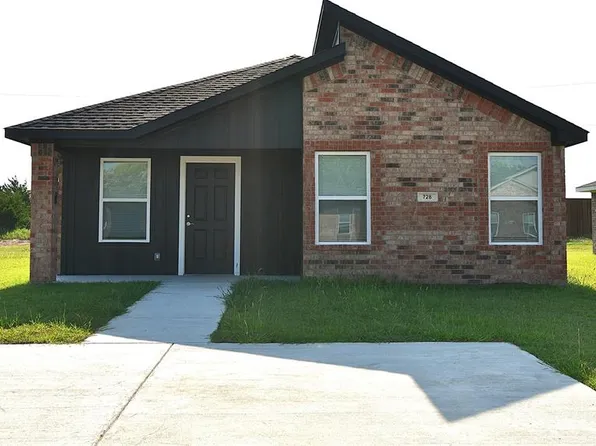 728 Elm St, Seminole, OK 74868