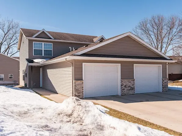 2073 26th Ave NW, Rochester, MN 55901