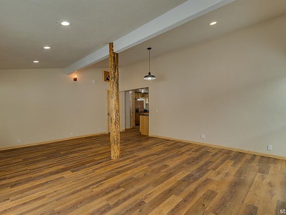 4th image of 2622 Fountain Ave