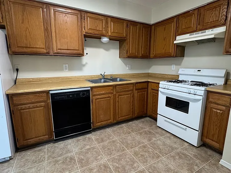80 Eventide Rd SE #A-D — Photo 8