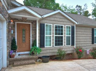 6514 Harbor View Dr, Hixson, TN 37343