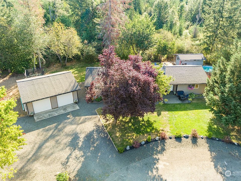 1st image of 21 SE Fir Ln