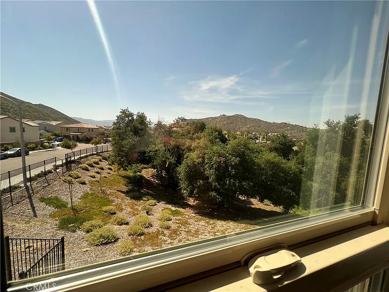 24024 Roybal Way — Photo 18