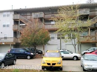720 S Dubuque St APT 9, Iowa City, IA 52240