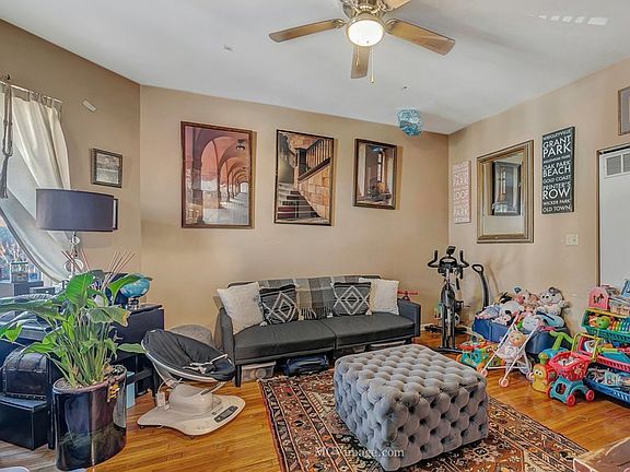 4th image of 1856 S Lawndale Ave
