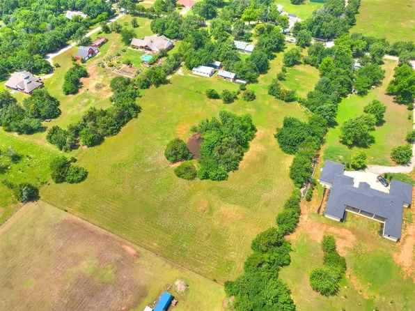8920 N Hassett Rd, Oklahoma City, OK 73131