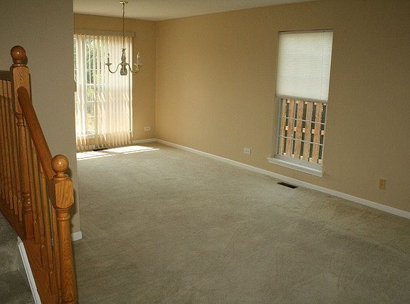 2nd image of 2431 Meadowsedge Ln