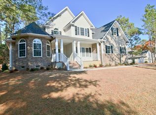 105 Woodcrest Rd, Southern Pines, NC 28387