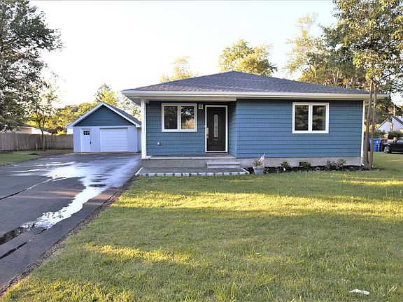 2nd image of 2212 Adams Ave