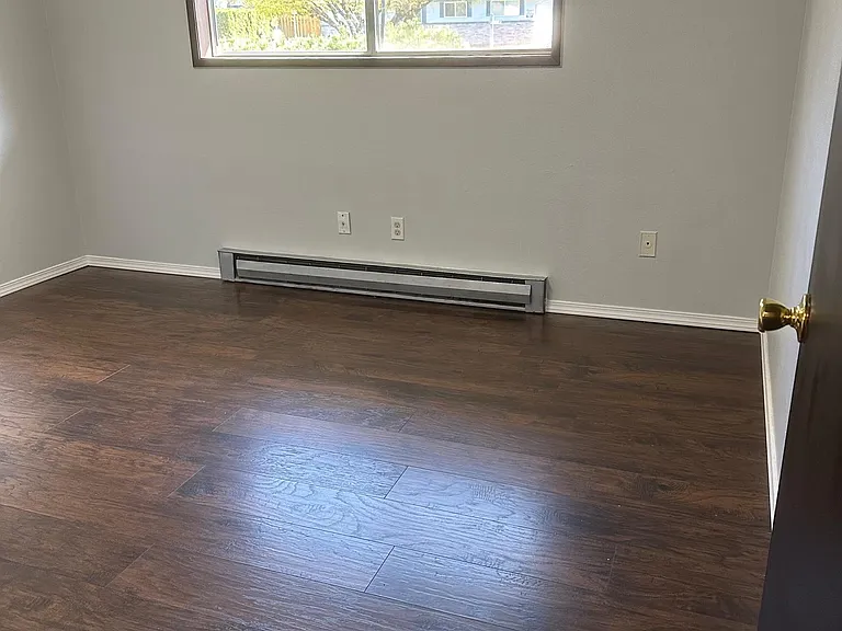 21805 SE Alder Dr #2 — Photo 5