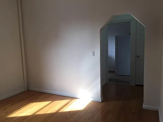 Rented by R New York | media 4