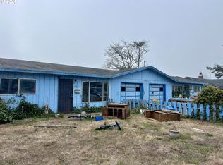 240 S Wall St, Coos Bay, OR