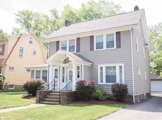 3420 Clarendon Rd, Cleveland Heights, OH 44118