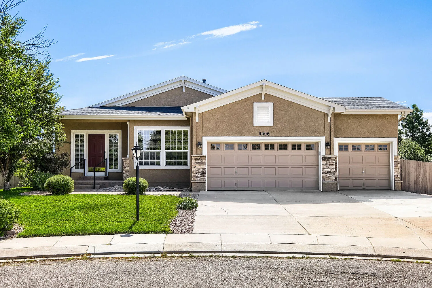 9506 Hollydale Court - 1 — Photo 1