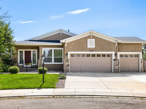 9506 Hollydale Ct, Colorado Springs, CO 80920