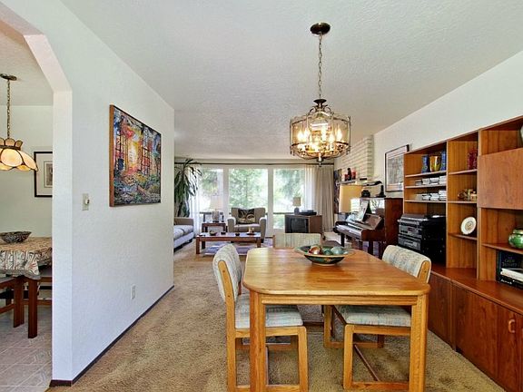 5th image of 21220 NE 156th St