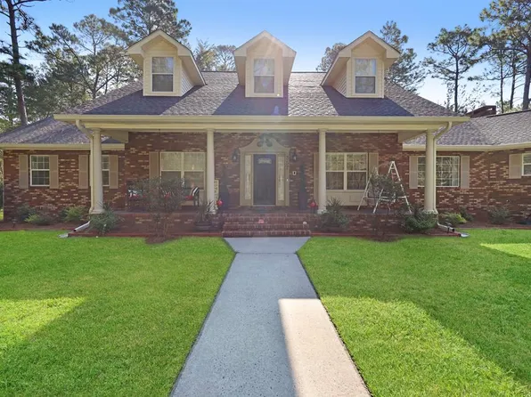 357 Memorial Dr, Jesup, GA 31545