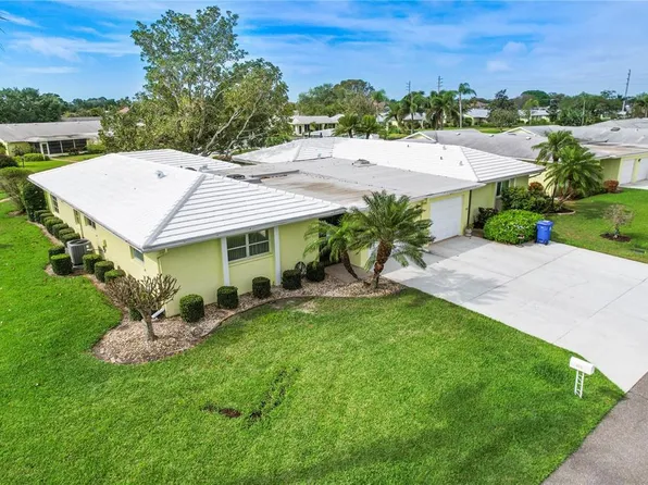 6811 10th Ave W, Bradenton, FL 34209