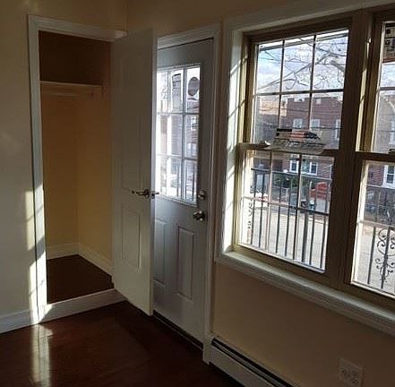 173-17 104th ave.jpg5