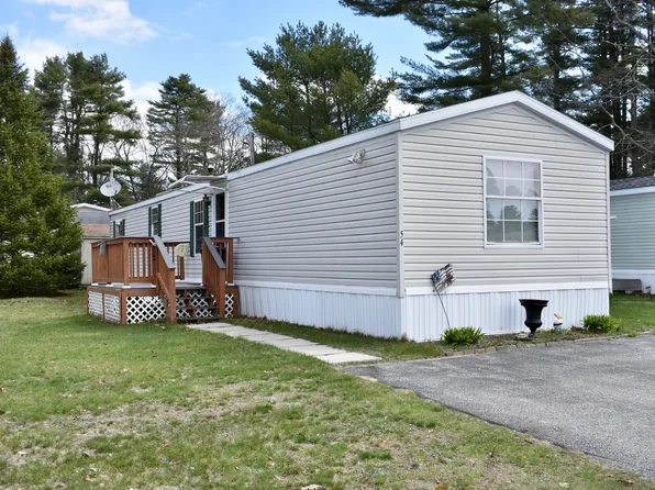 54 Larry Lane, Brunswick, ME 04011