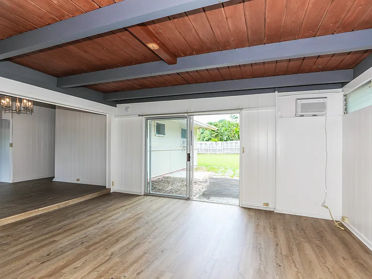 613 Papalani St — Photo 14