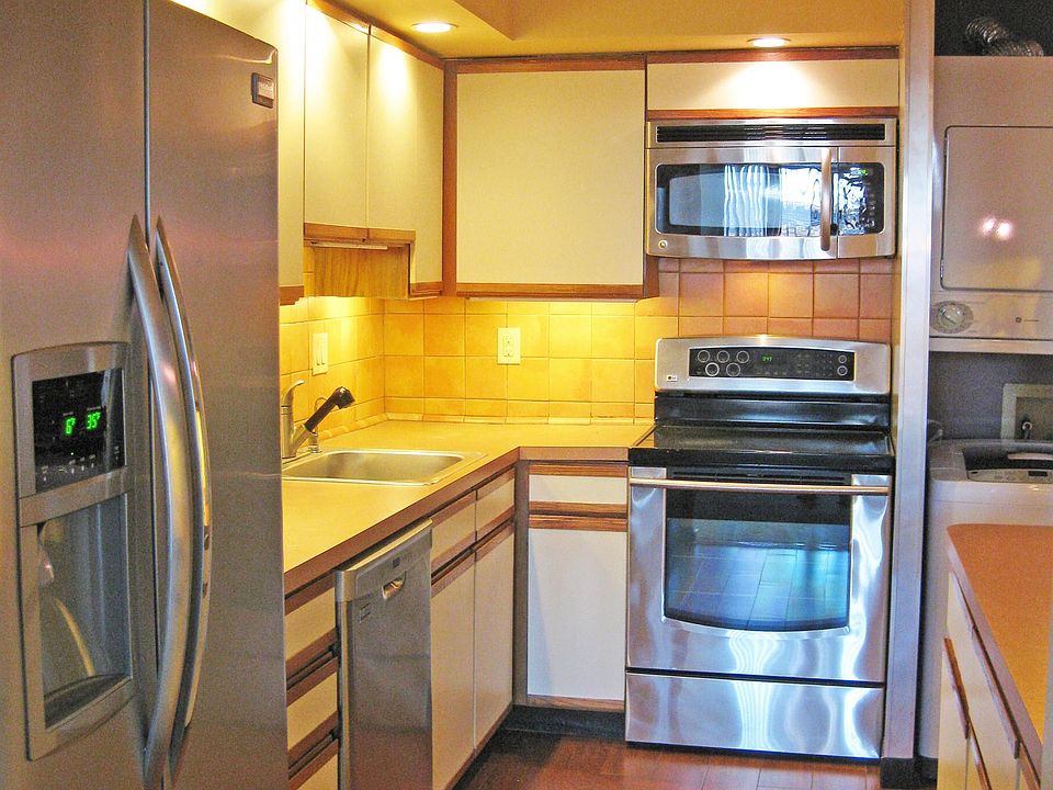 Updated kitchen with new appliances