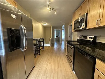 202 N Townsend St — Photo 26