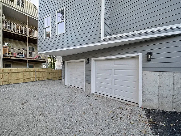 52 Bellevue St #2 — Photo 11