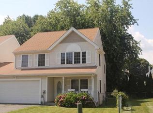 1 Angela Rose Ln, Worcester, MA 01604