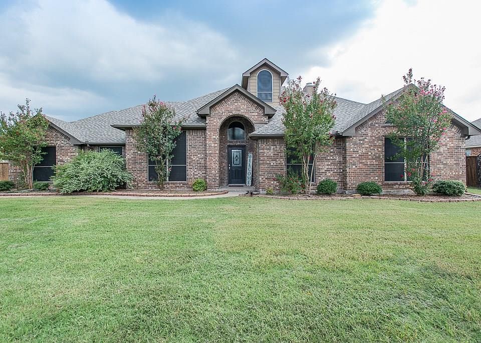 1st image of 311 Country View Ln