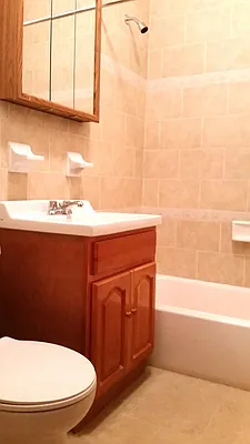 Rented by Bohemia Realty Group | media 21