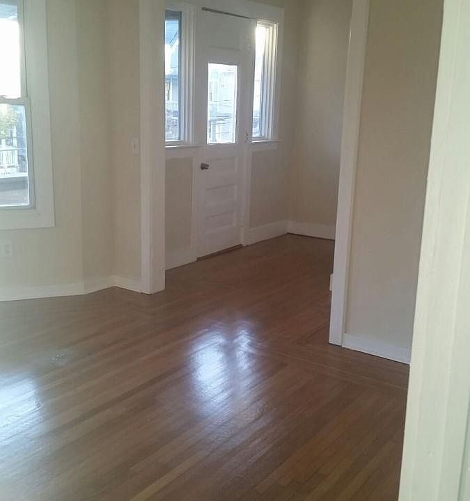 Bedroom 1 with porch