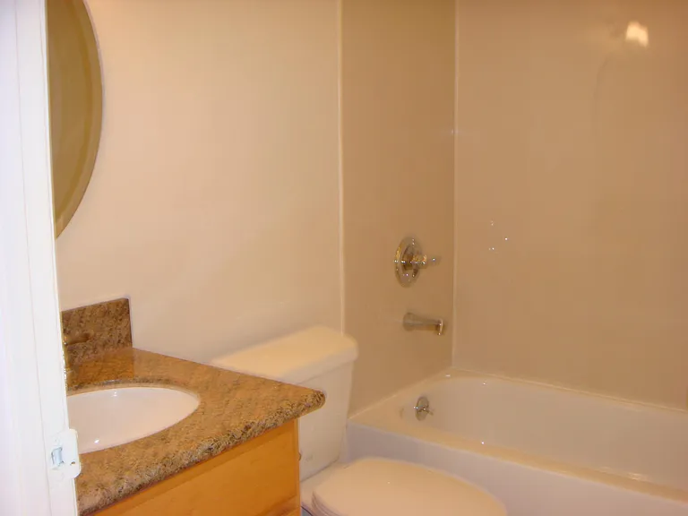 2136 Skylark Ct — Photo 12