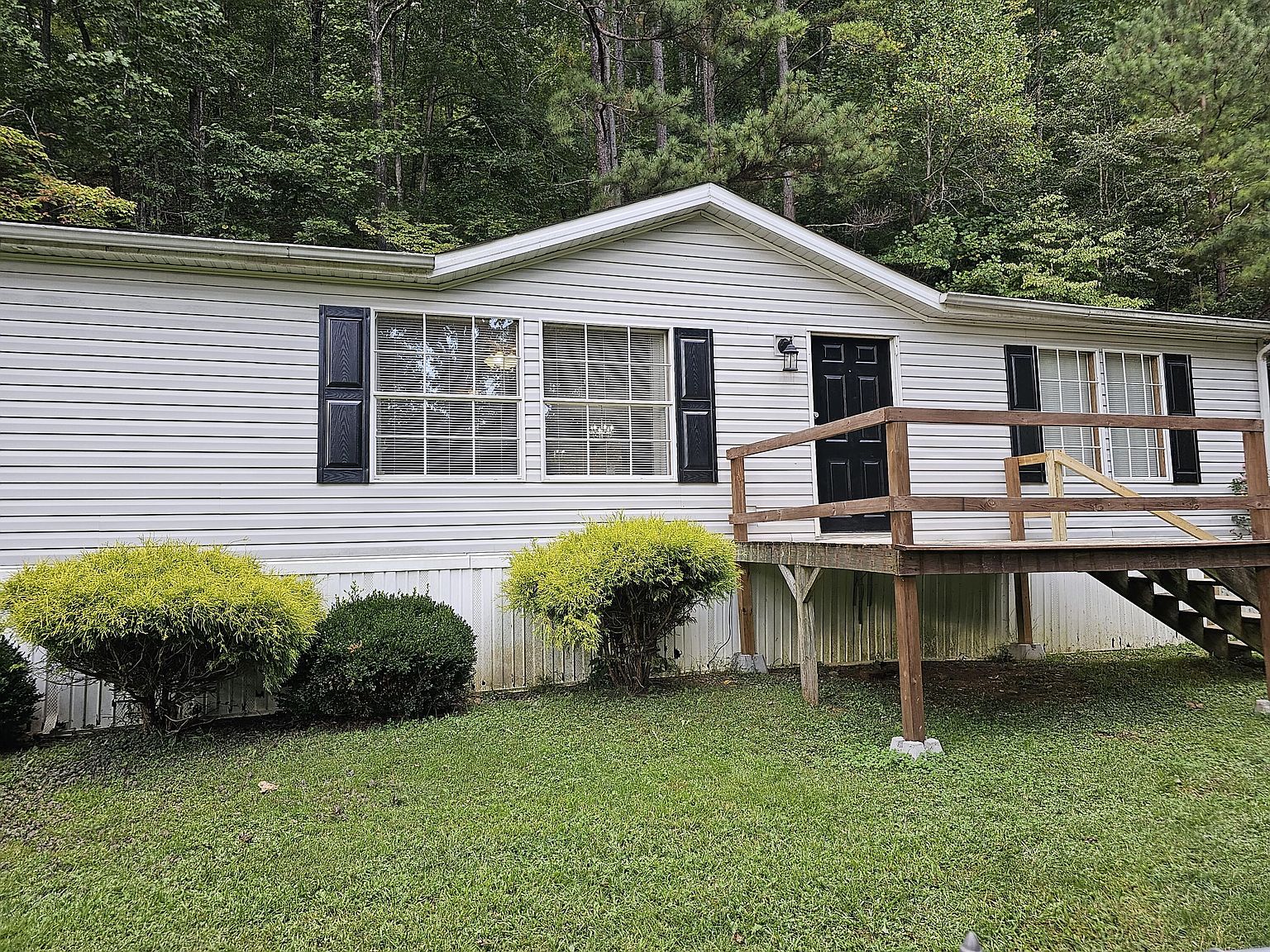 393 Little Grapevine Creek Rd, Hazard, KY 41701 Zillow