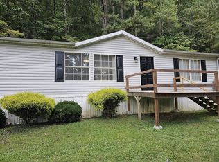 393 Little Grapevine Creek Rd, Hazard, KY 41701