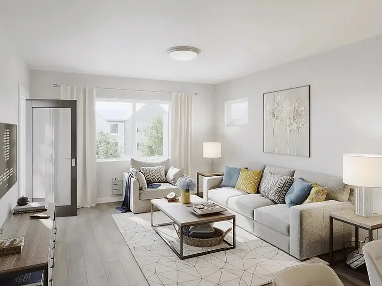 Aurora Apartment Homes — Photo 9