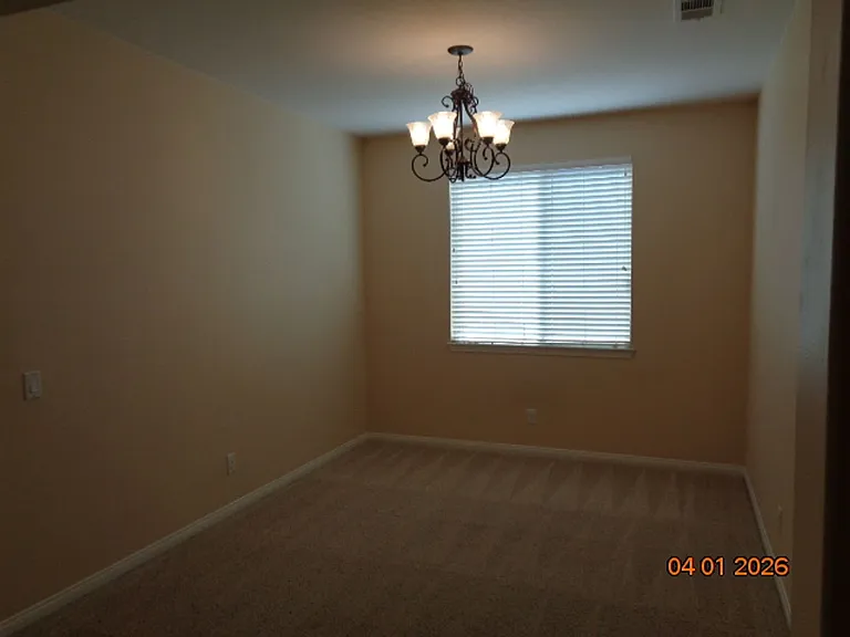 42308 Klamath Ln — Photo 10