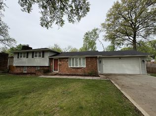 9716 Lamar Ave, Overland Park, KS 66207