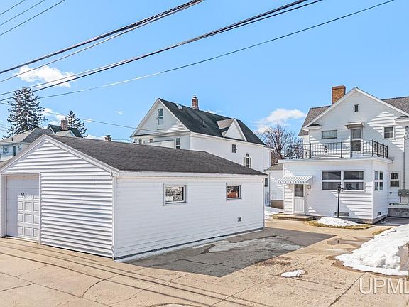 5th image of 517 S 9th St