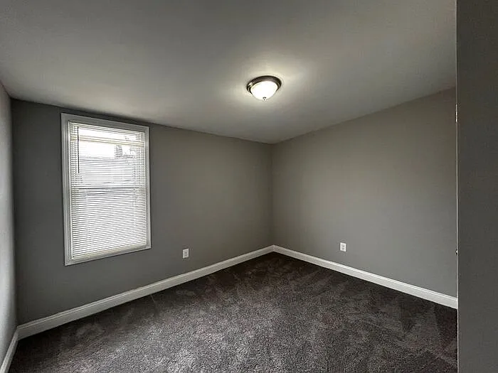 599 N Lakewood Ave — Photo 3