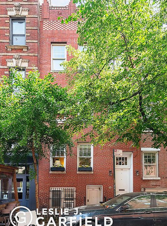 1st image of 12 Bedford St