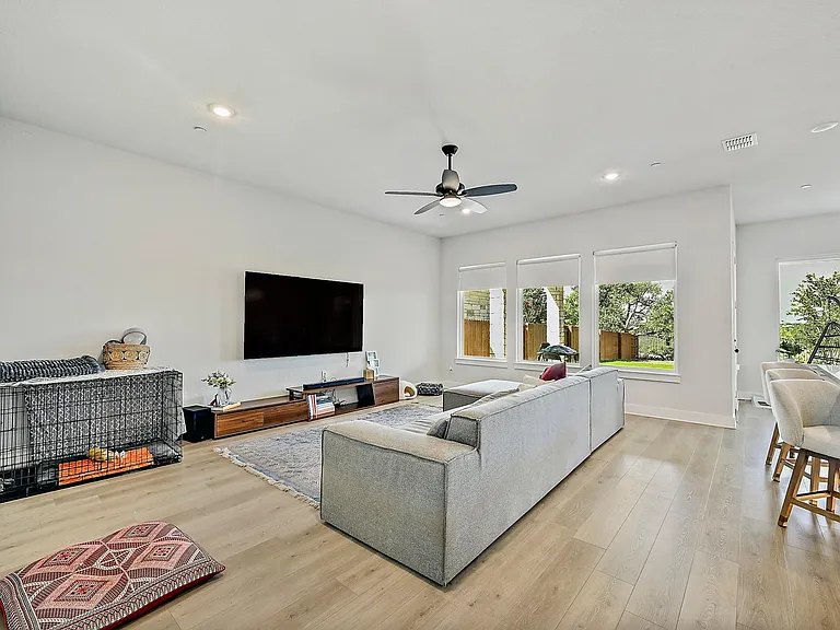 17211 Hattie Trce — Photo 4