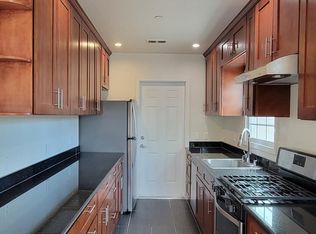 5922 Camden St APT C, Oakland, CA 94605