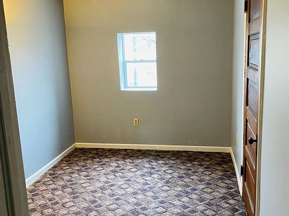 4th image of 201 N Cedar St #8