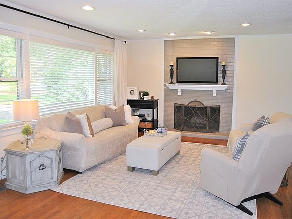4th image of 509 Gardenia Dr