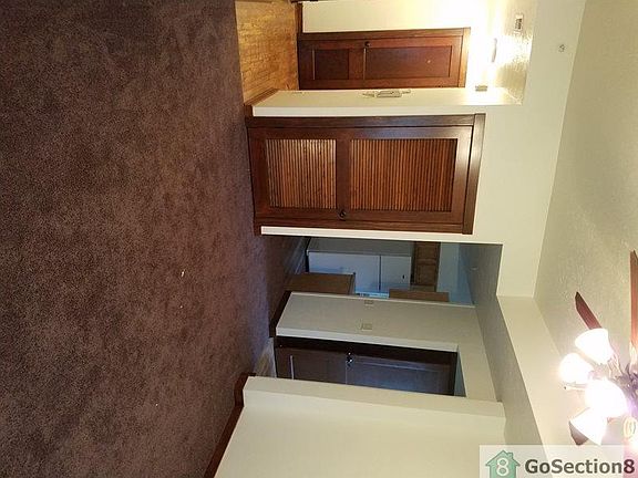 2nd image of 201 S Vine St APT 201