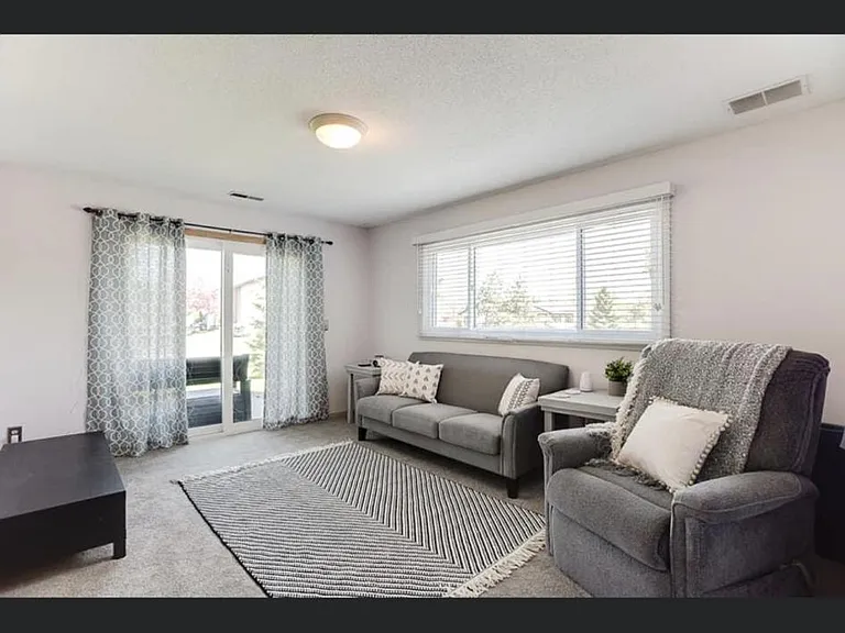 10397 Juniper Ln — Photo 3