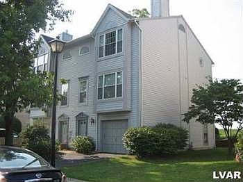 1st image of 2830 Santee Dr
