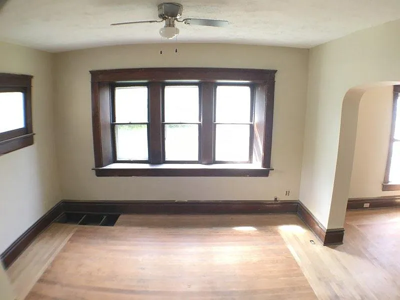 4 bed, 1709 sqft, $1,171 — Photo 2