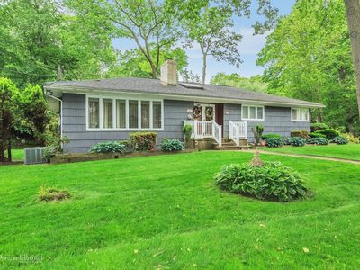 16 Balis Dr, Kings Park, NY, 11754
